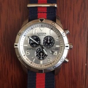 Citizen Eco Drive E820 Watch 4 FREE NATO BANDS!